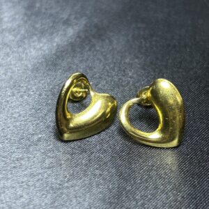 Melted Heart Stud
