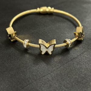 Freedom Gleam Bangle