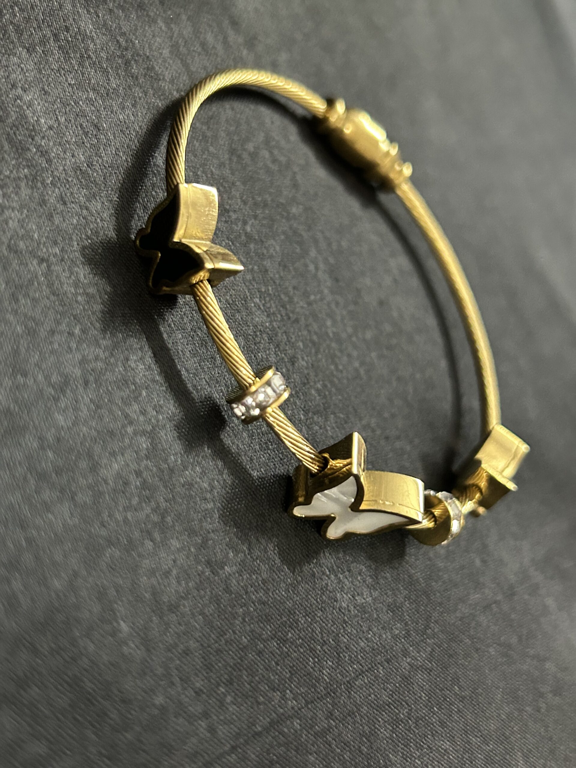 Freedom Gleam Bangle - Image 3