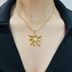 Golden Bloom Pearl Pendant
