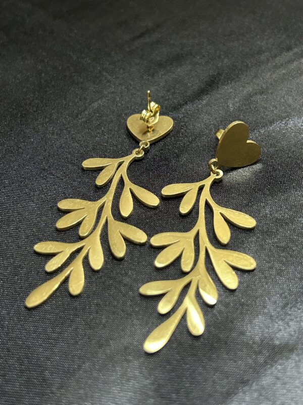 Heartleaf Drape Earrings - Image 2
