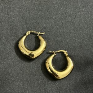 Luna Curve Hoops