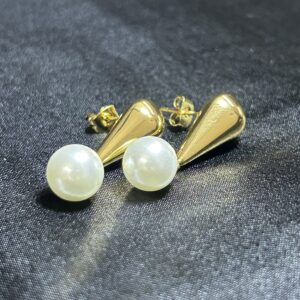 Aurora Teardrop Pearls