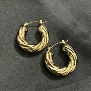 Verona Twist Hoops