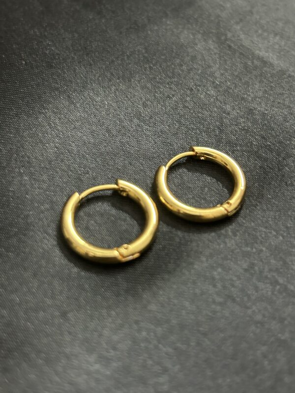 Classic Gleam Hoops - Image 3