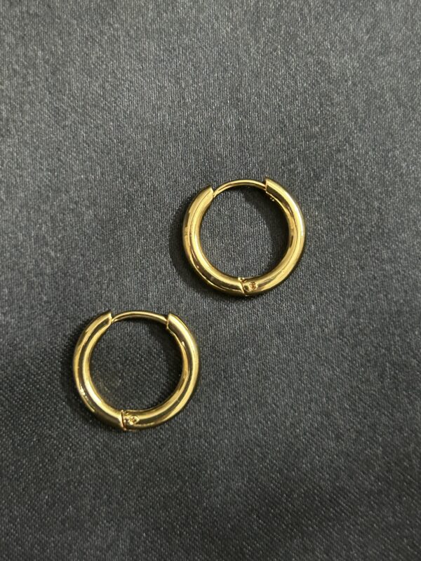 Classic Gleam Hoops - Image 2