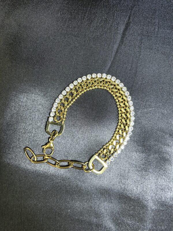 Luxe Link Radiance Bracelet - Image 2
