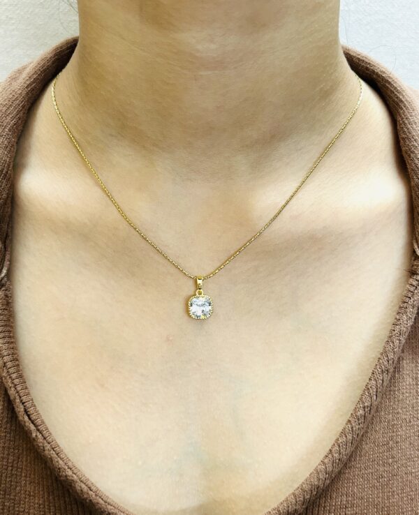 Celeste Solitaire Pendant