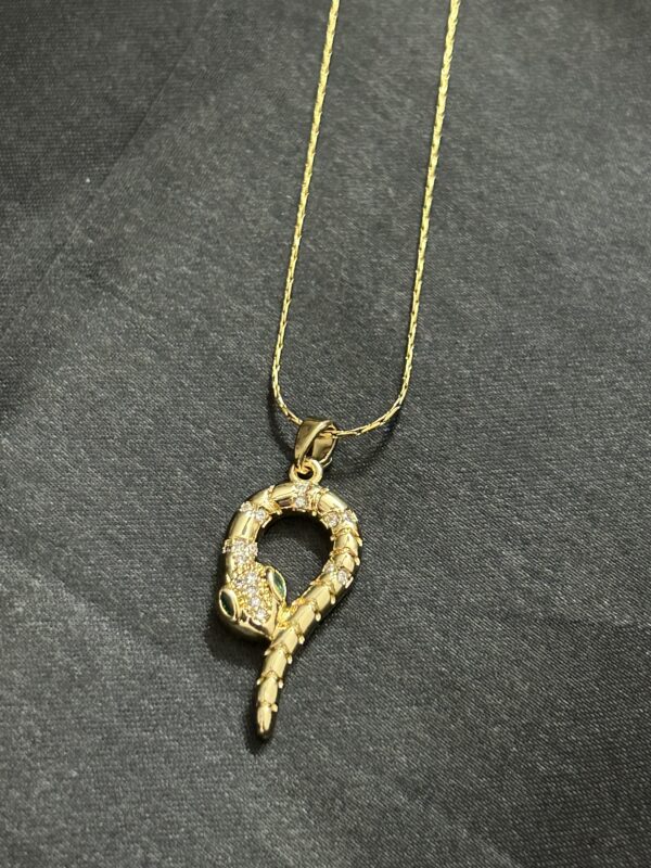 Serpenté Luxe Pendant - Image 3